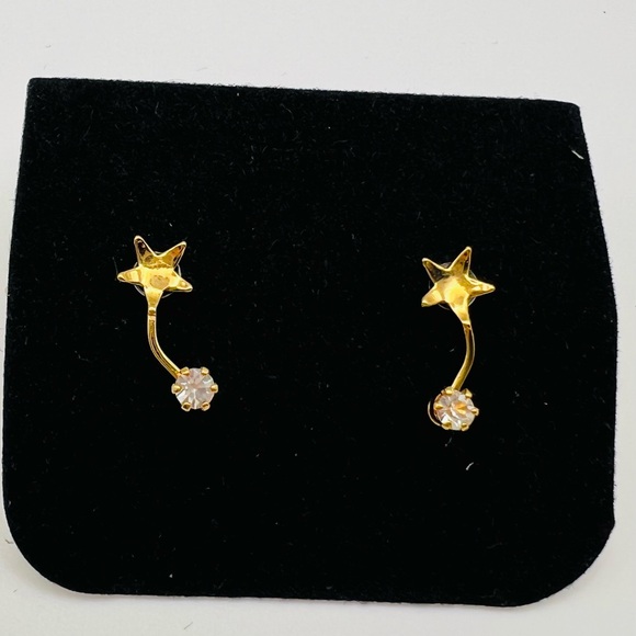Sarah Coventry Jewelry - Sarah Coventry 7901 Star Gold Tone Rhinestone Stud Earrings